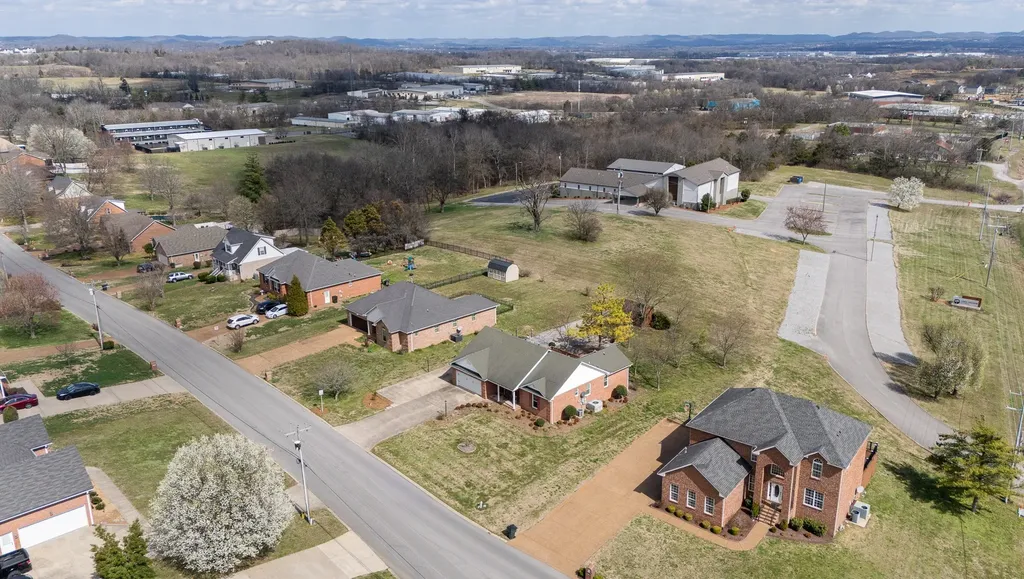 415 Woodlands Drive Gallatin TN 37066