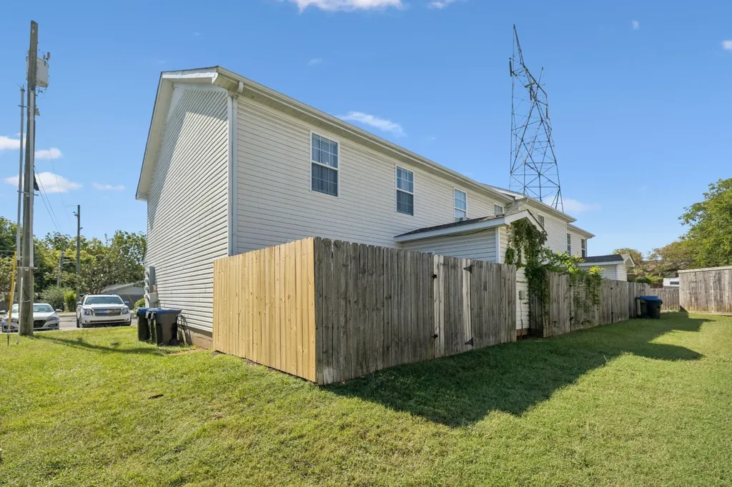 5007 73rd Avenue La Vergne TN 37086
