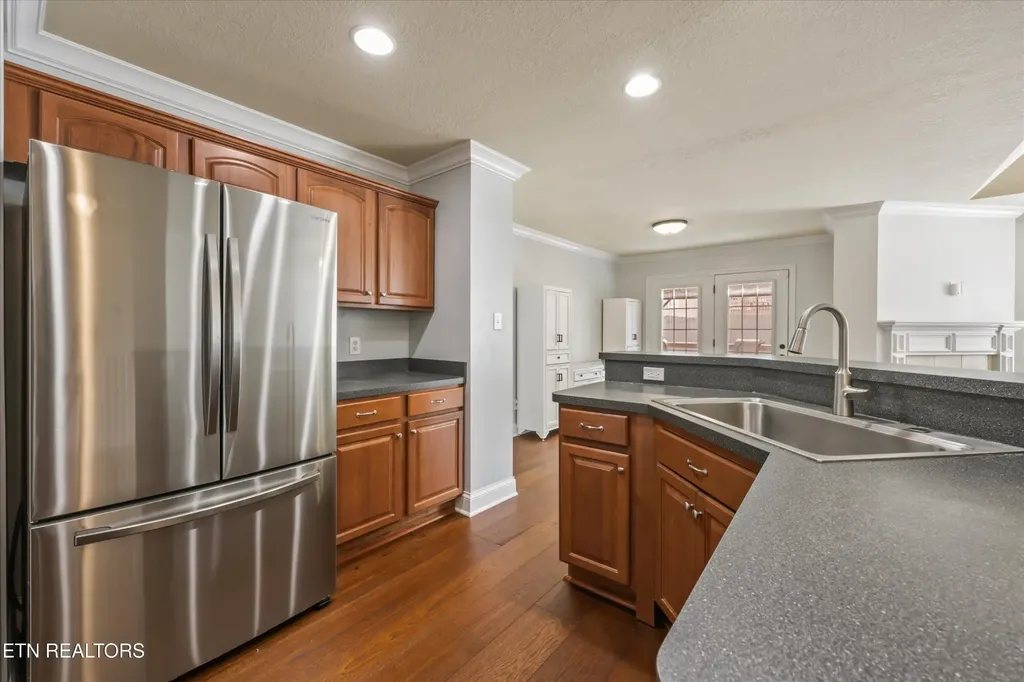 118 Cornerstone Circle Clinton TN 37716