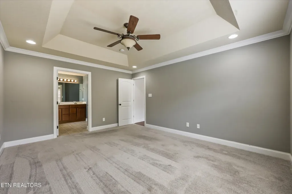 118 Cornerstone Circle Clinton TN 37716