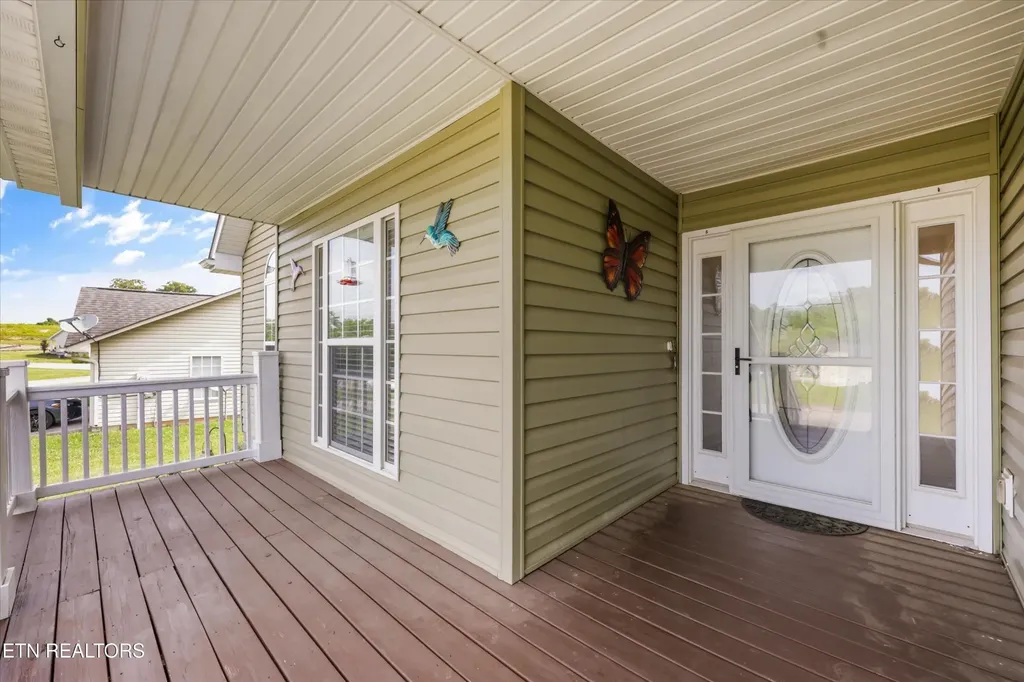118 Cornerstone Circle Clinton TN 37716