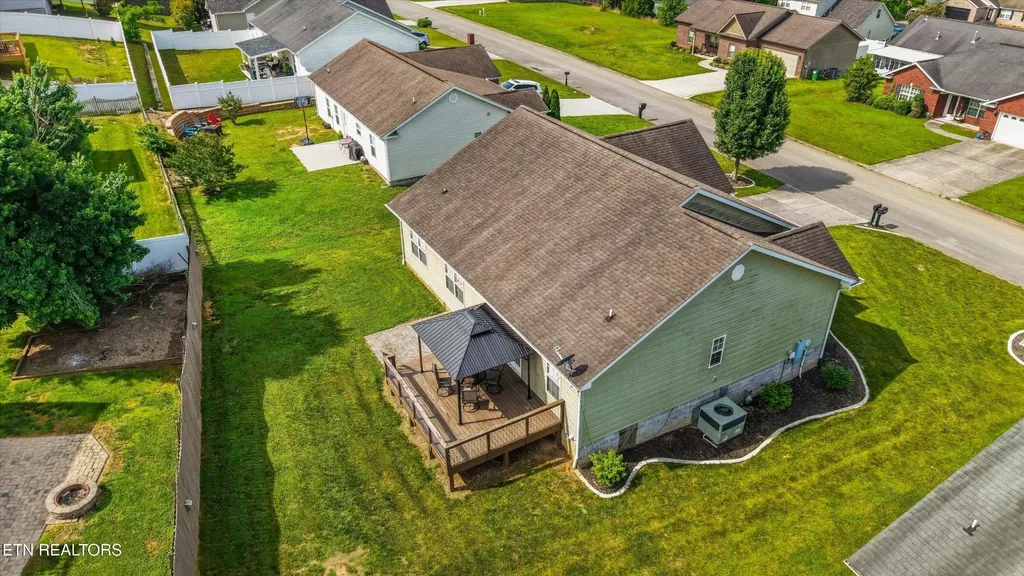 118 Cornerstone Circle Clinton TN 37716