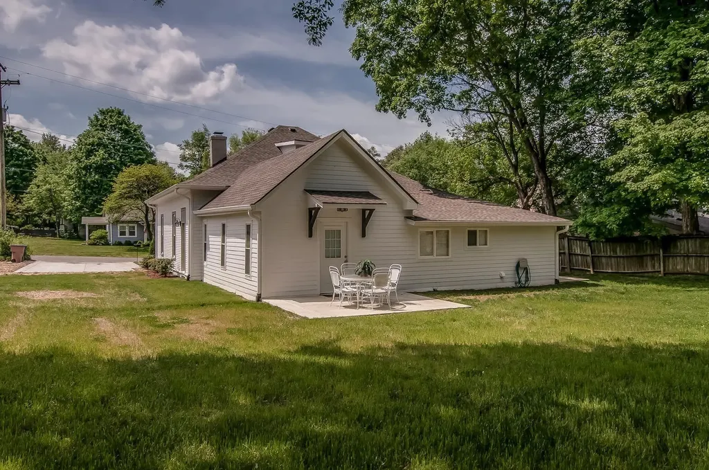 11 Waters Avenue Nashville TN 37206