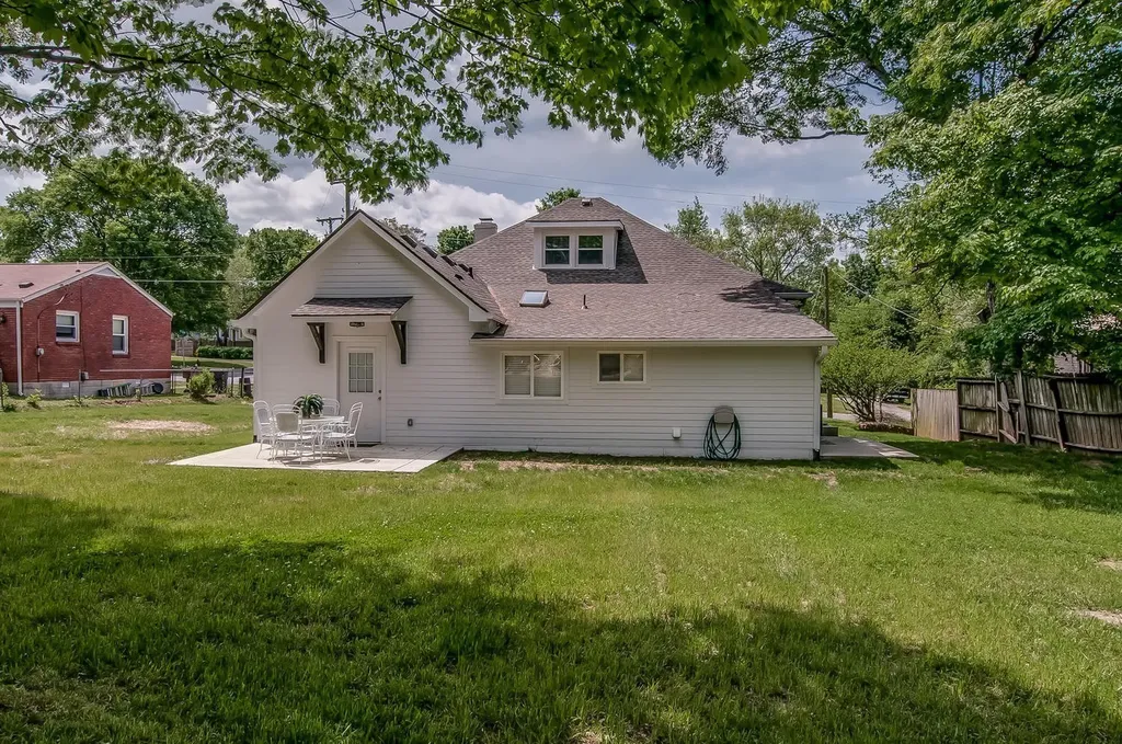 11 Waters Avenue Nashville TN 37206