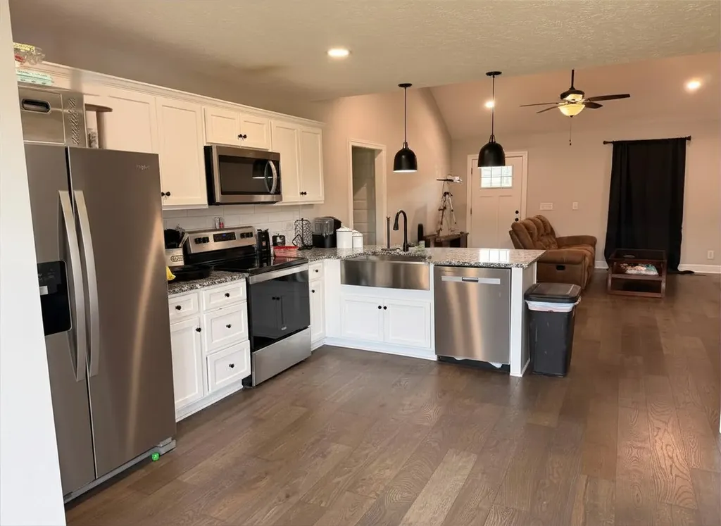 216 Graham Way Shelbyville TN 37160