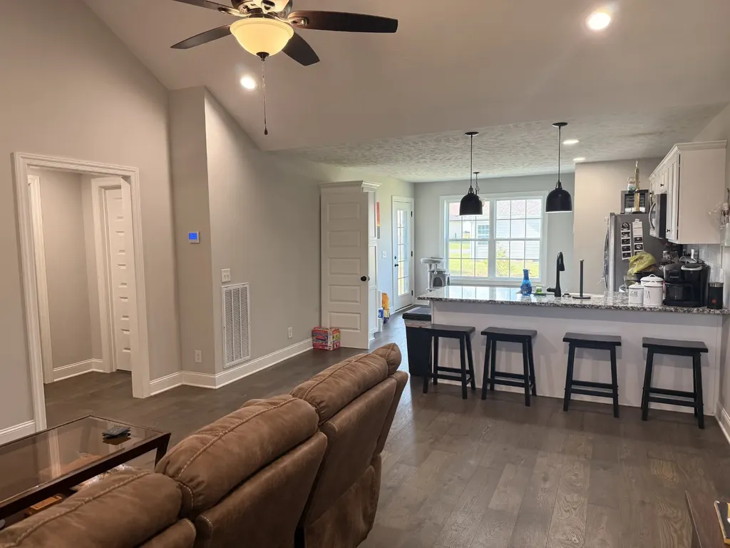 216 Graham Way Shelbyville TN 37160