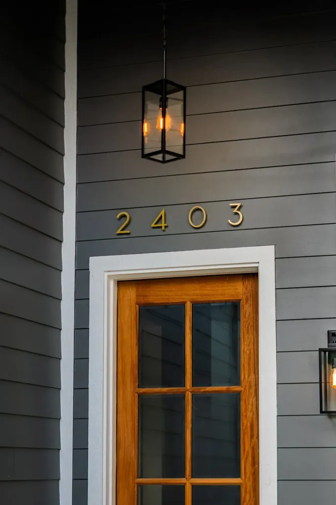 2403 Stivers Street Nashville TN 37218