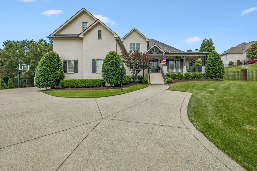 2005 Clifton Johnston Court Nolensville TN 37135