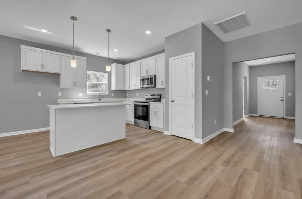 209 E Quail Hollow Way Dickson TN 37055