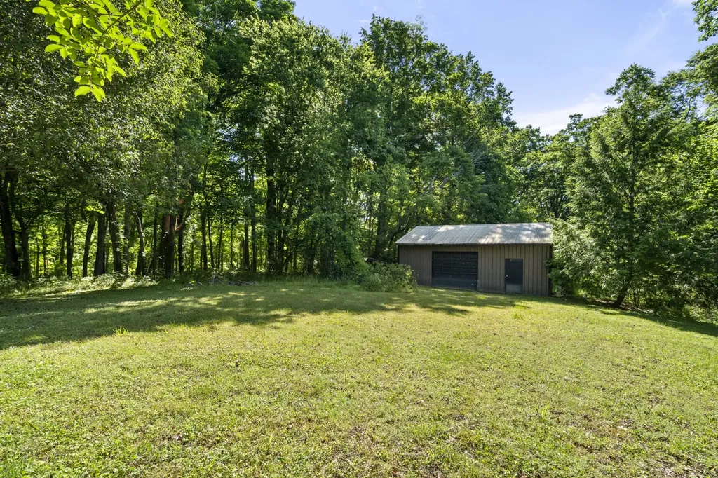 8238 Hawkins Road College Grove TN 37046