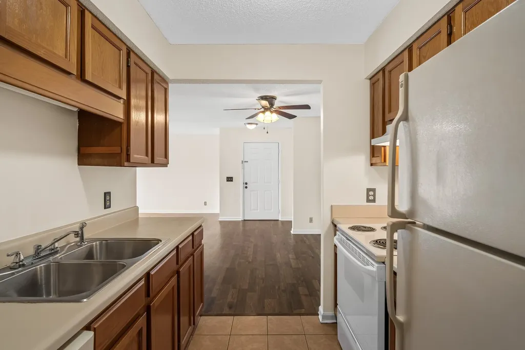 172 Brooke Castle Drive Hermitage TN 37076