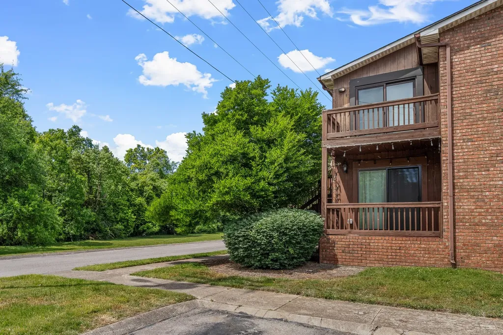 172 Brooke Castle Drive Hermitage TN 37076