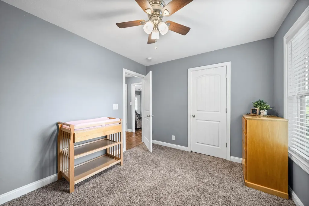 331 Woodale Drive Clarksville TN 37042