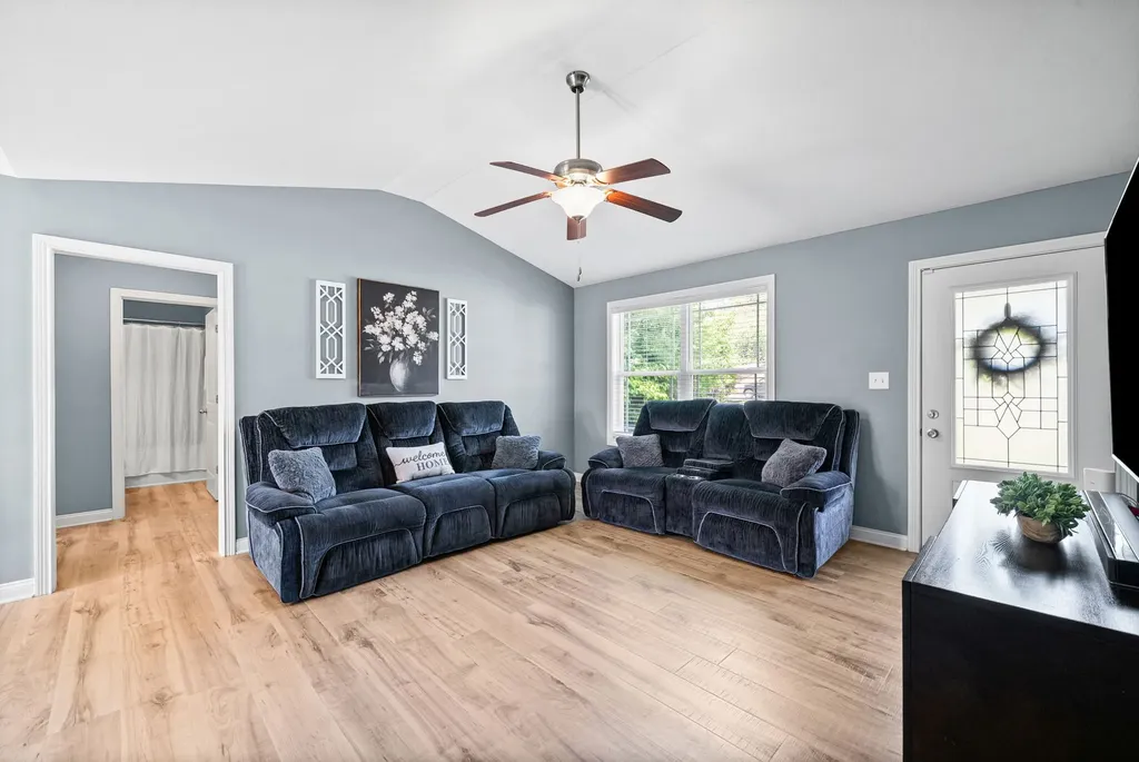 331 Woodale Drive Clarksville TN 37042