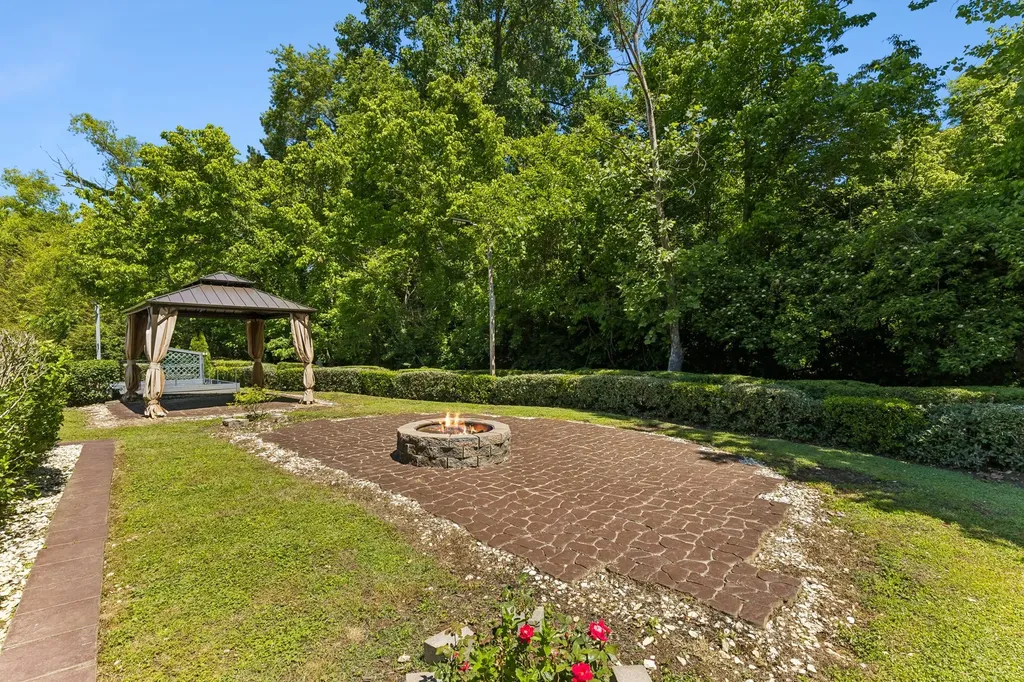 2407 Keith Drive Columbia TN 38401