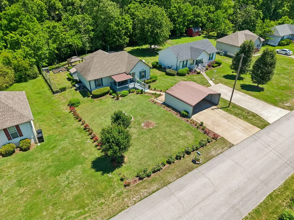 2407 Keith Drive Columbia TN 38401