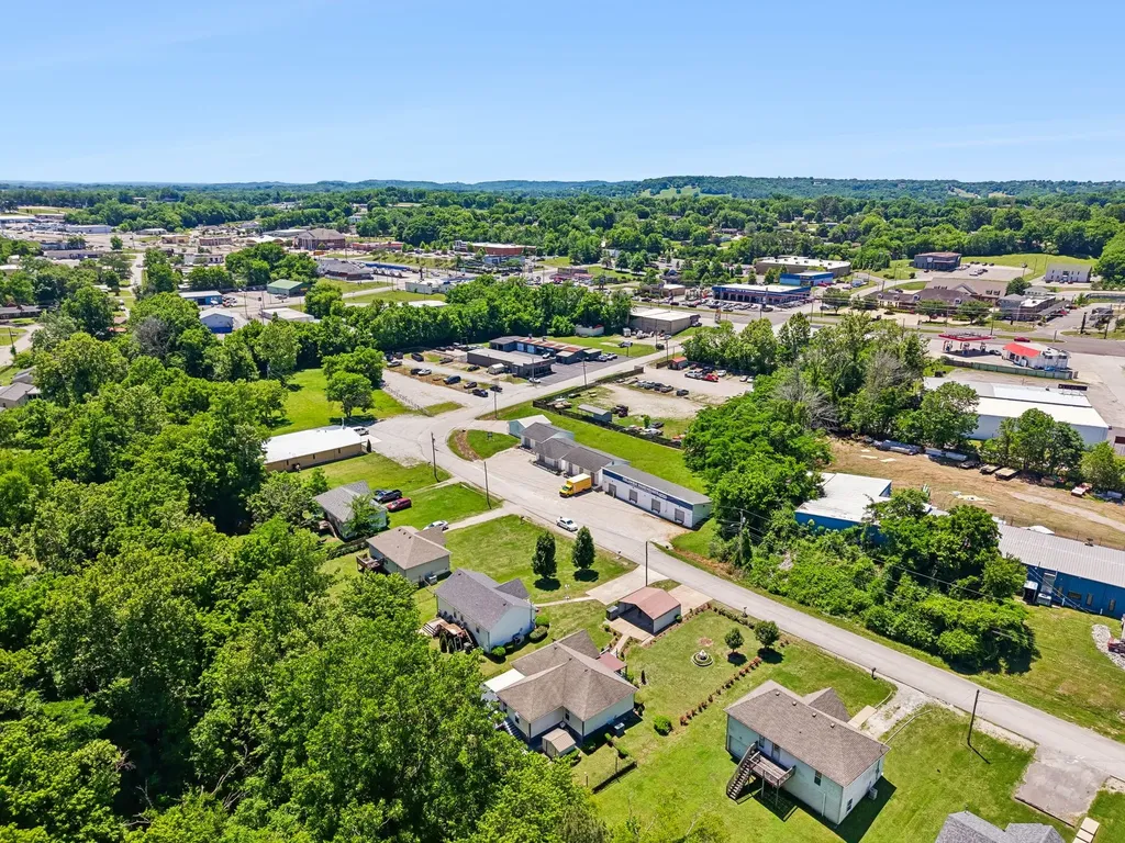 2407 Keith Drive Columbia TN 38401