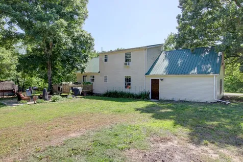 4507 Highway 48 Cumberland Furnace TN 37051