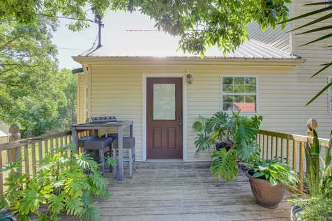 4507 Highway 48 Cumberland Furnace TN 37051