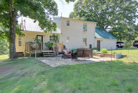 4507 Highway 48 Cumberland Furnace TN 37051