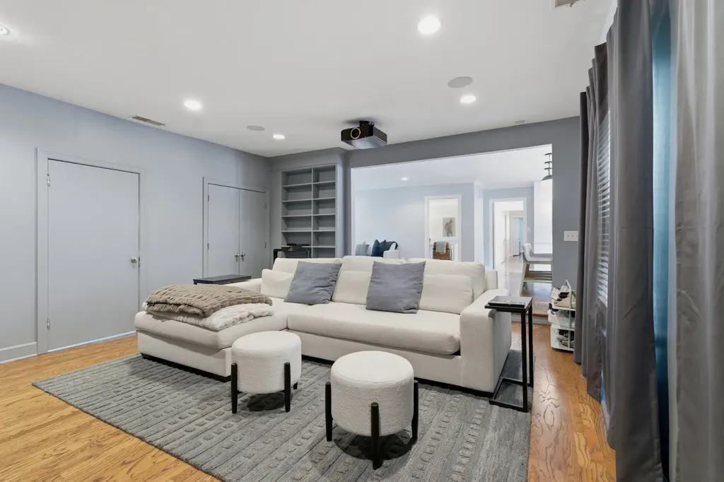 2833 Sugar Tree Road Nashville TN 37215