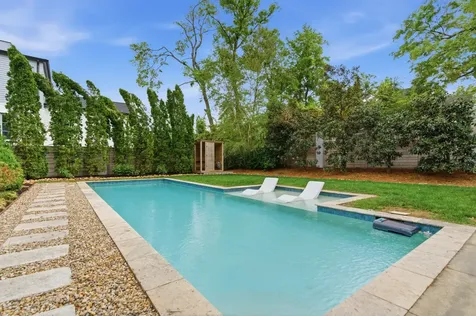 2833 Sugar Tree Road Nashville TN 37215