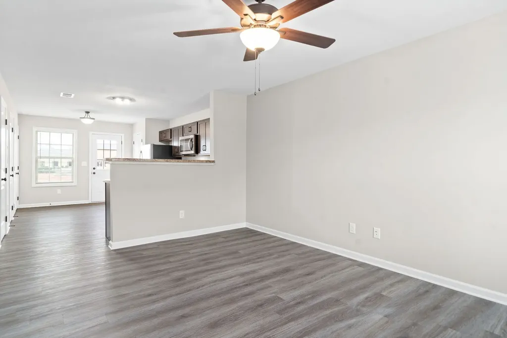 931 Professional Park Drive Clarksville TN 37040