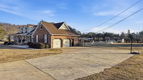7219 Sylar Road Ooltewah TN 37363
