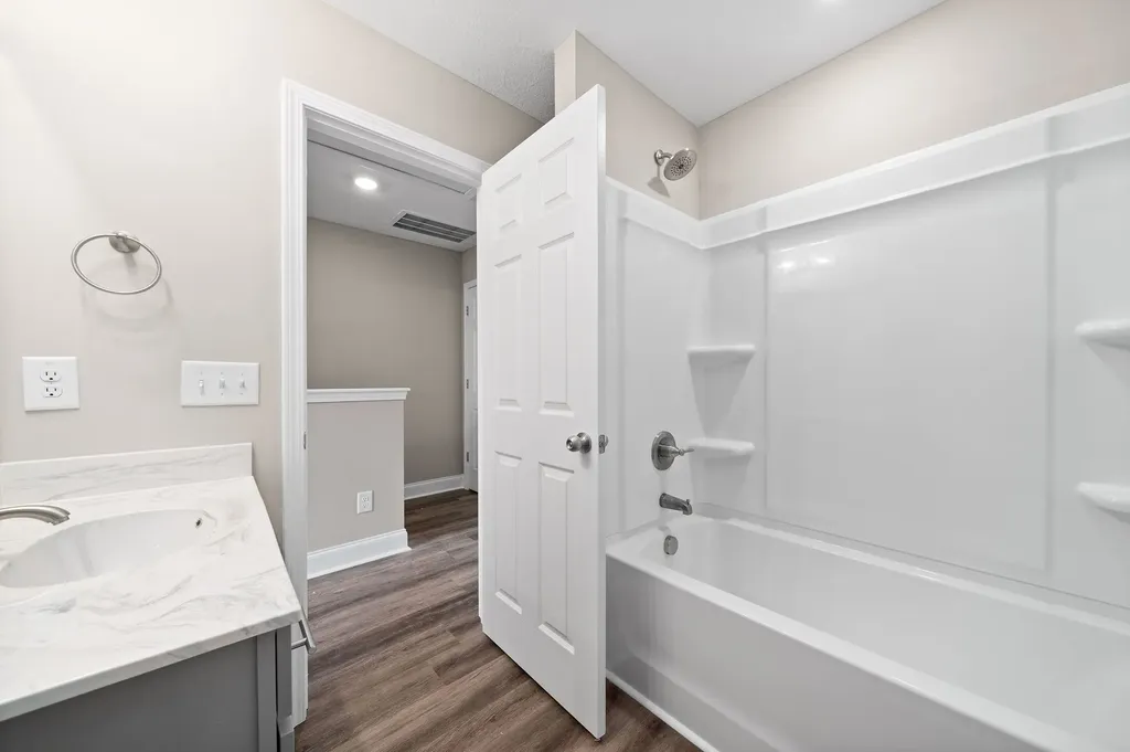 1169 Meadowhill Lane Clarksville TN 37043