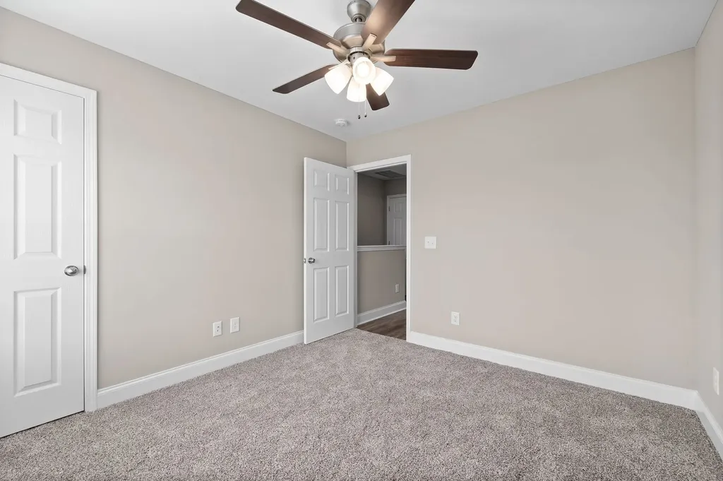 1169 Meadowhill Lane Clarksville TN 37043