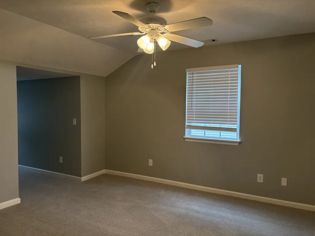 2141 Wooddale Lane Nashville TN 37214