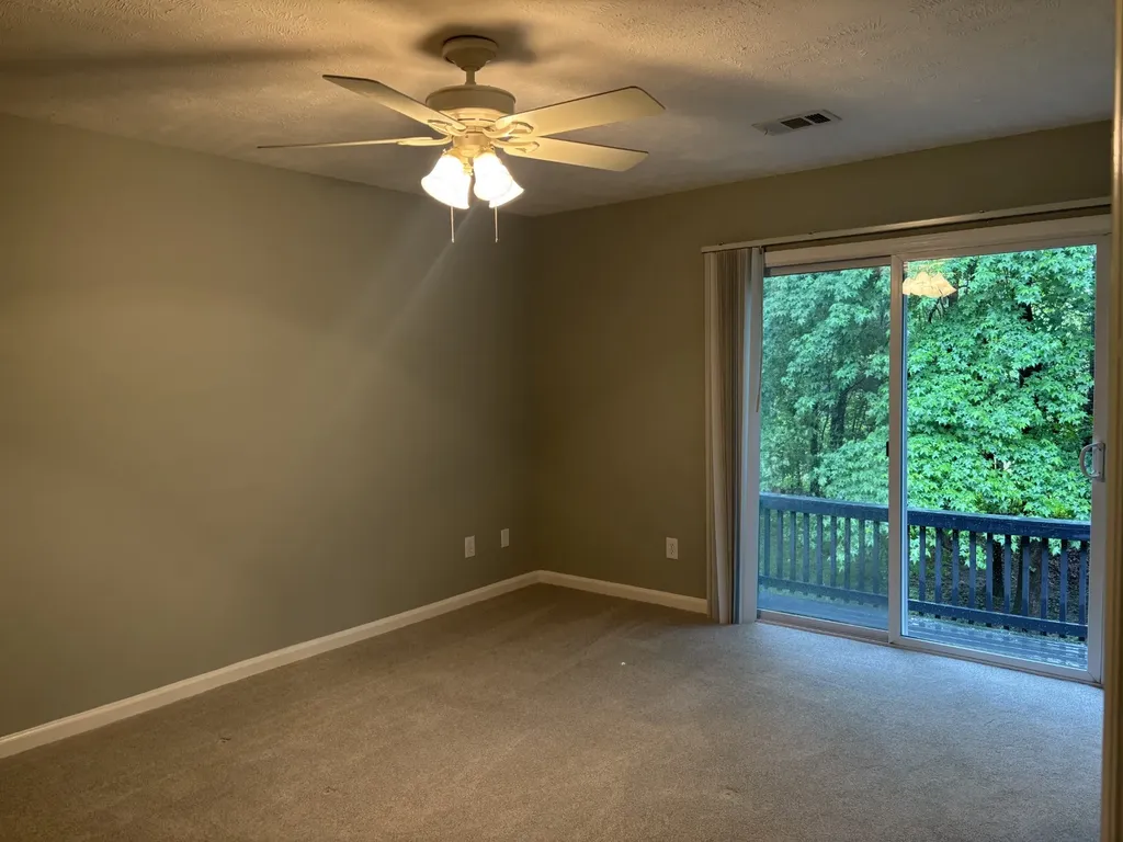 2141 Wooddale Lane Nashville TN 37214