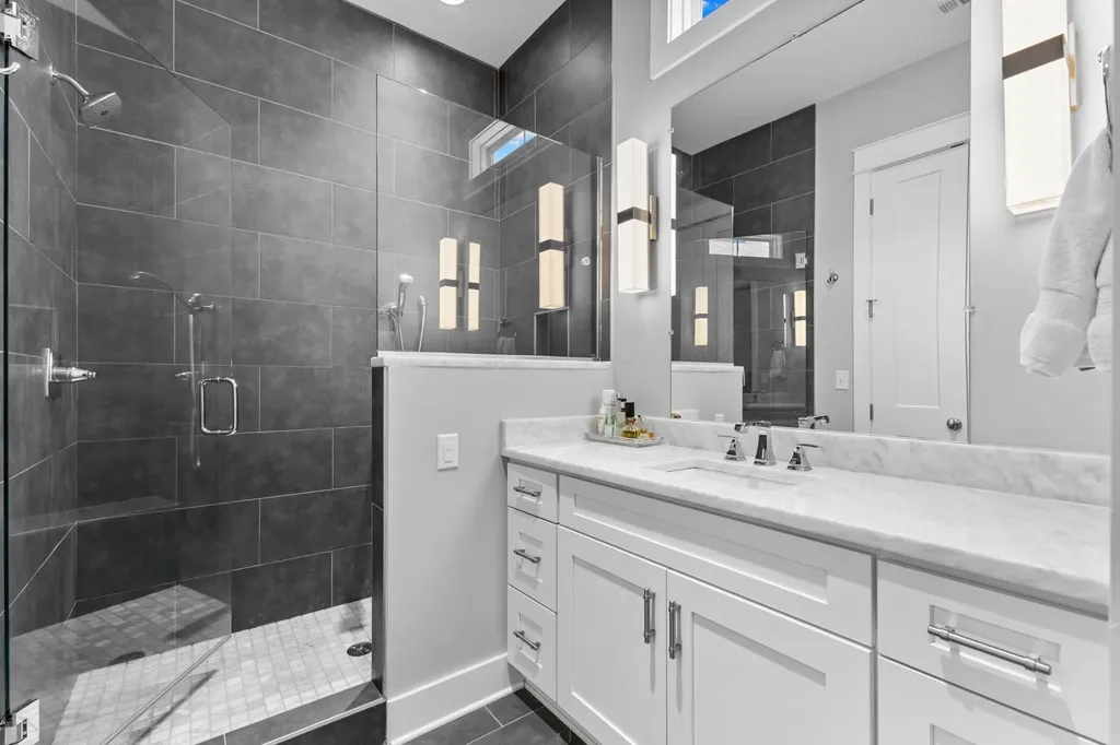 911 Cahal Avenue Nashville TN 37206