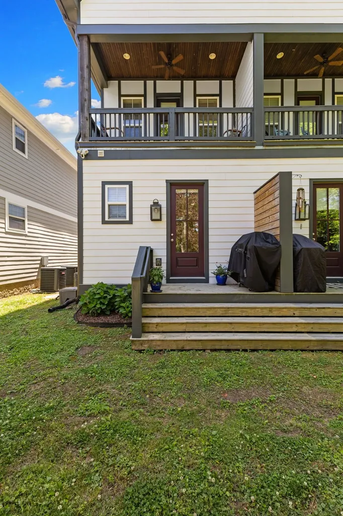 911 Cahal Avenue Nashville TN 37206