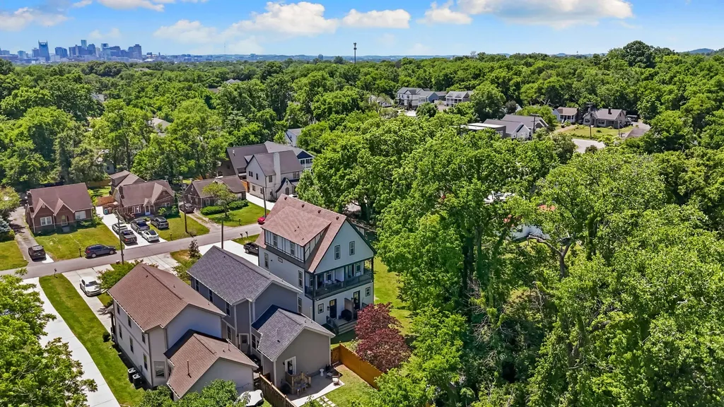 911 Cahal Avenue Nashville TN 37206