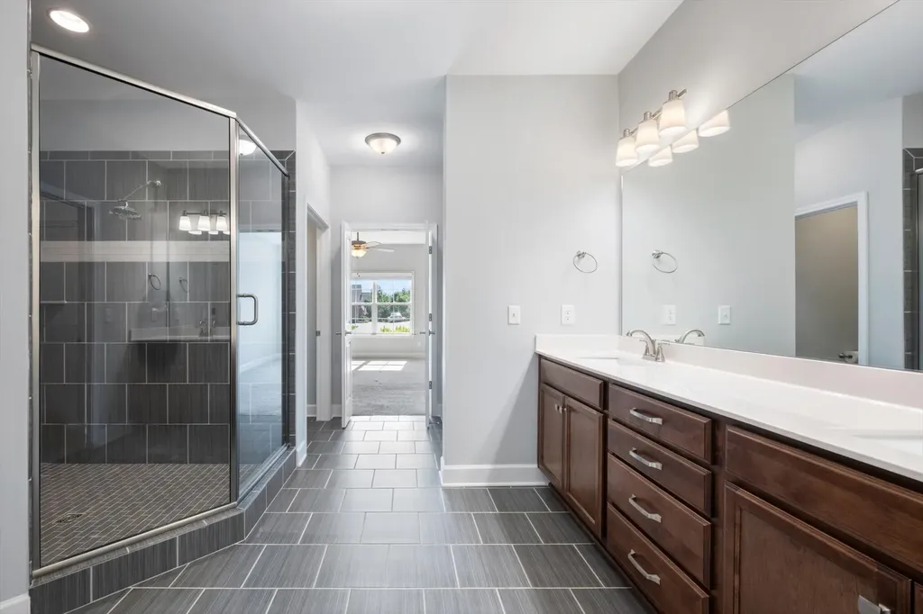 2326 Stonecenter Lane Murfreesboro TN 37128