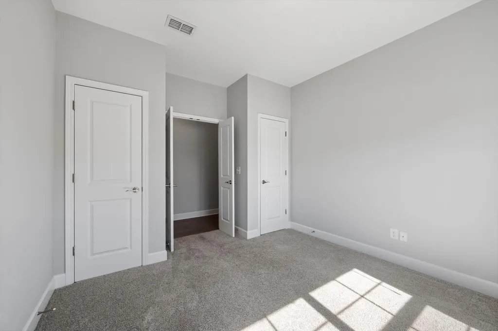 2326 Stonecenter Lane Murfreesboro TN 37128