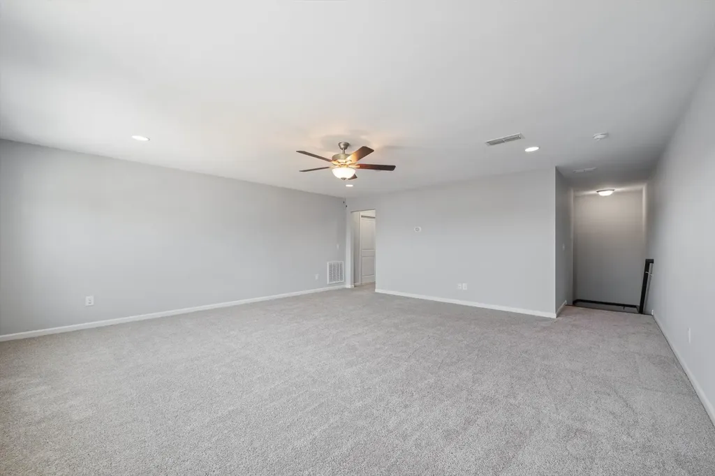 2326 Stonecenter Lane Murfreesboro TN 37128