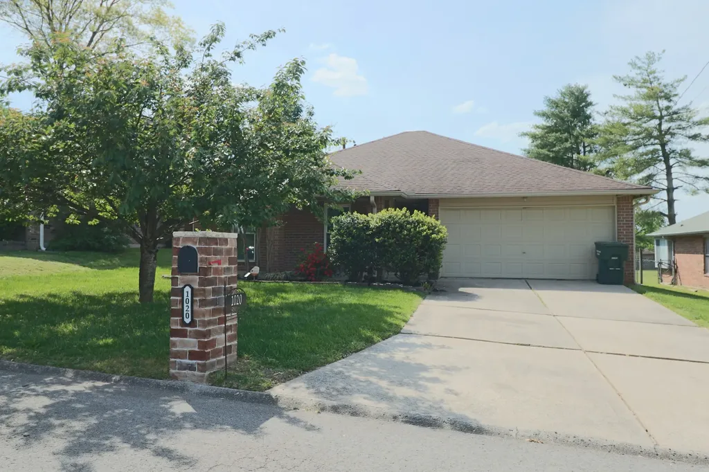 1020 Bret Ridge Drive Hermitage TN 37076
