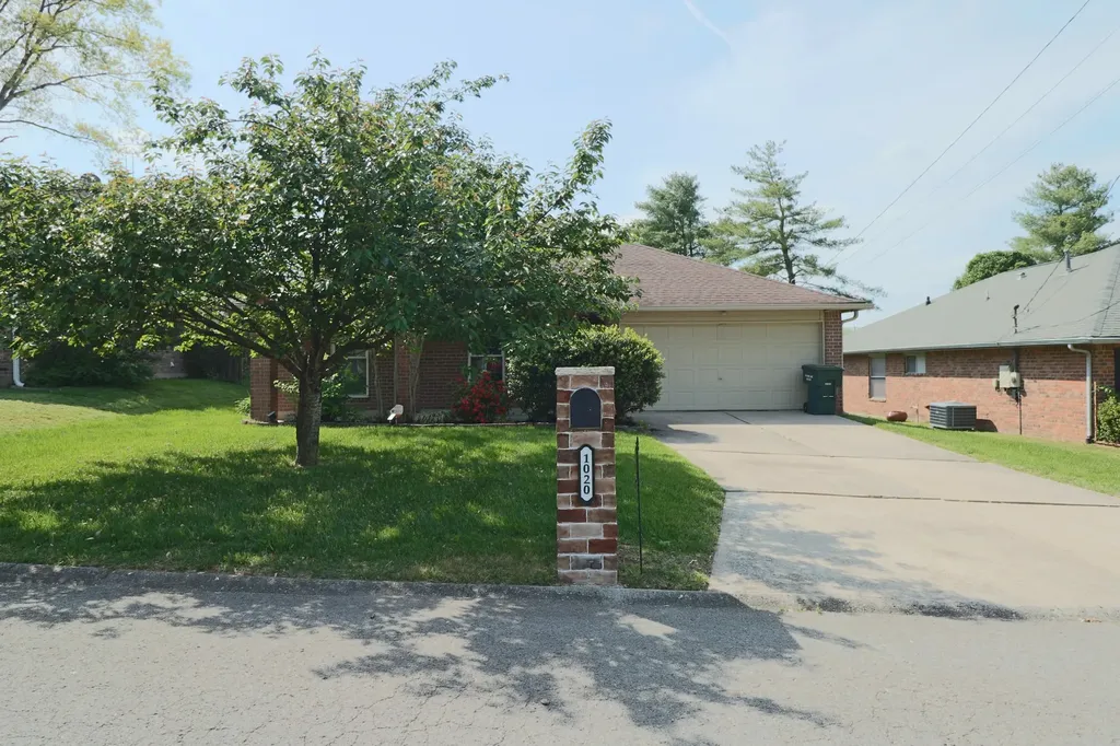1020 Bret Ridge Drive Hermitage TN 37076