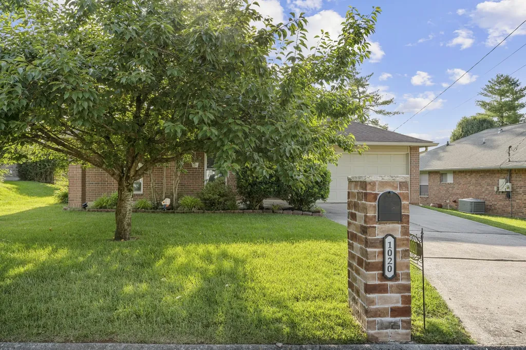 1020 Bret Ridge Drive Hermitage TN 37076