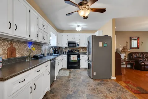 165 Tanglewood Trail Estill Springs TN 37330