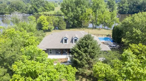 1014 Lakeview Circle Ashland City TN 37015