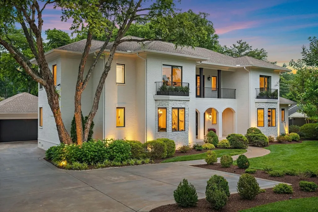 4016 Dorcas Drive Nashville TN 37215