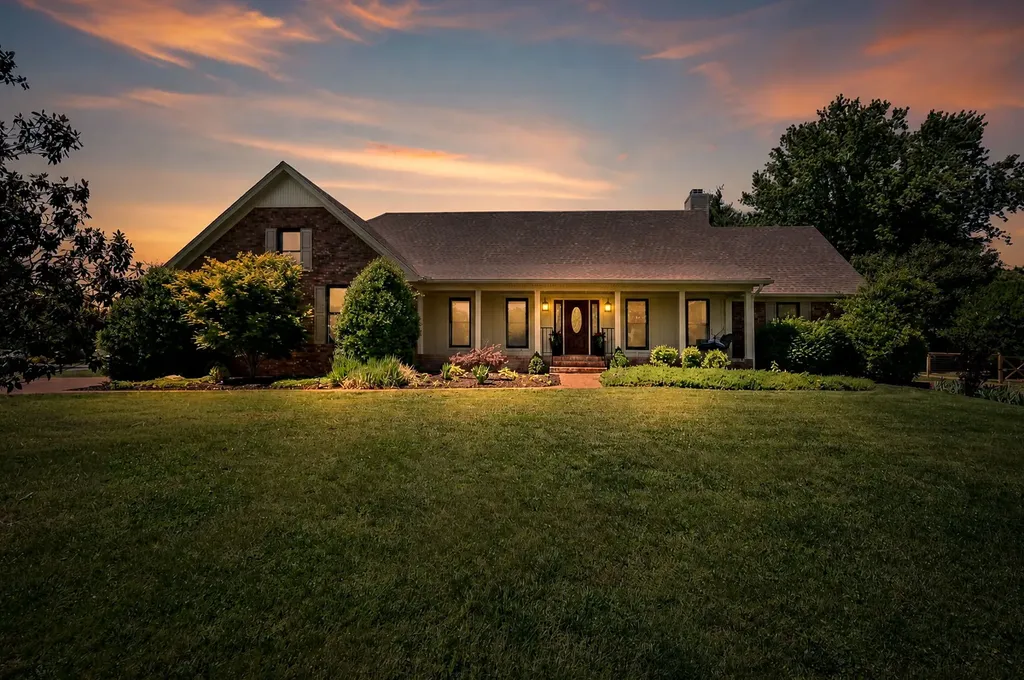131 Arrowhead Drive Hendersonville TN 37075