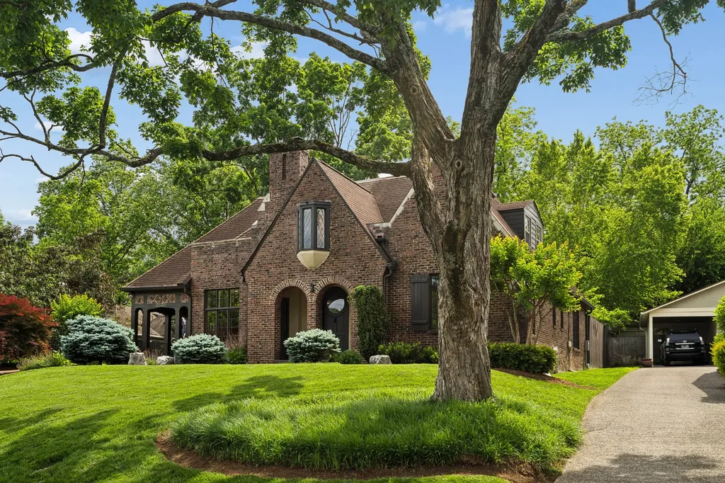 3635 Valley Vista Road Nashville TN 37205