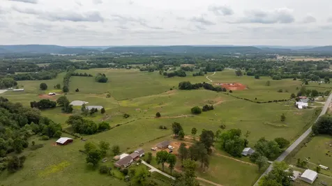 1496 S Bunker Hill Road Sparta TN 38583