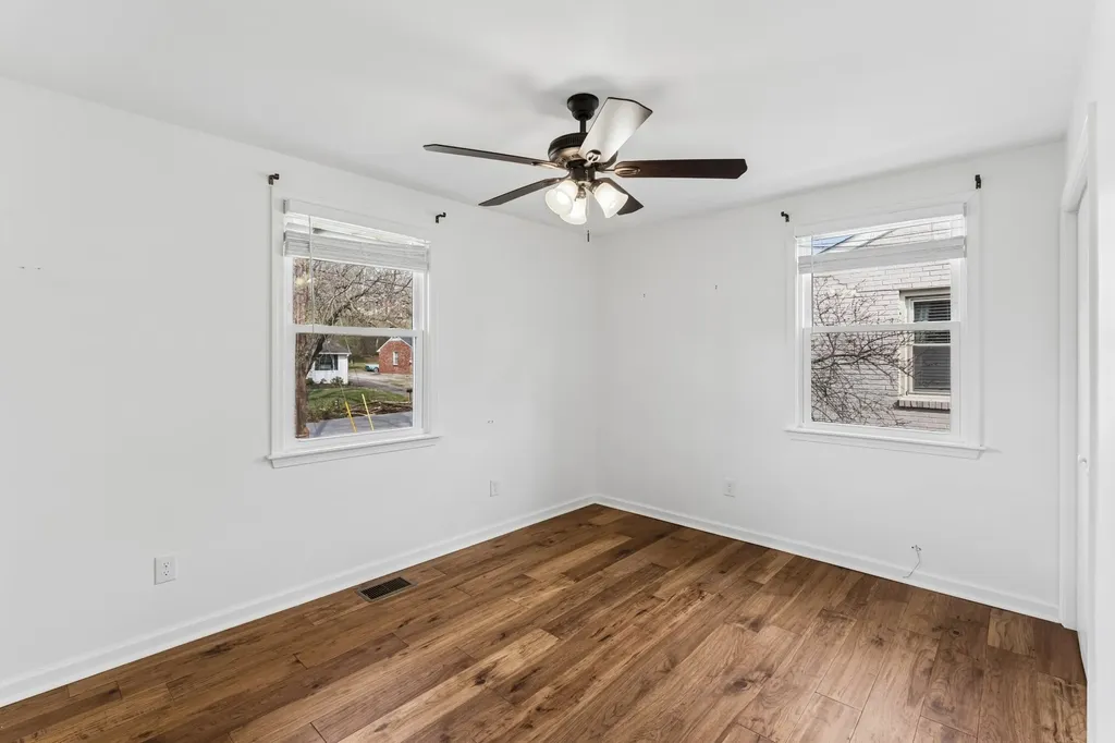 4816 Milner Drive Nashville TN 37211