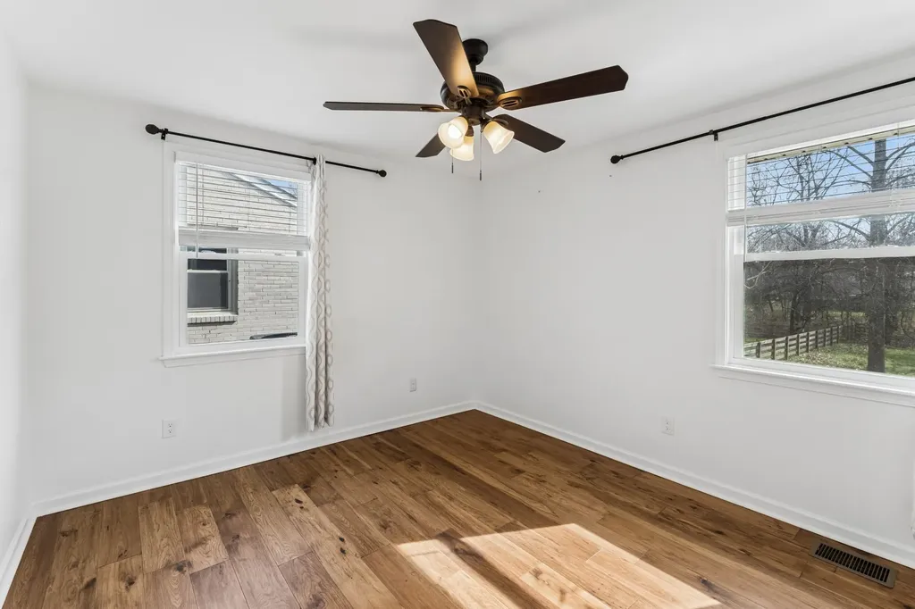4816 Milner Drive Nashville TN 37211