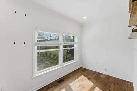 4816 Milner Drive Nashville TN 37211